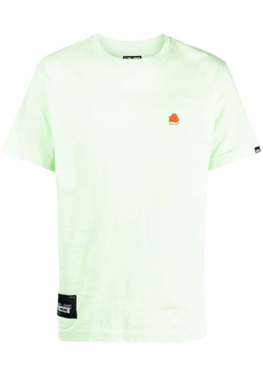 izzue logo-patch short-sleeve T-shirt - Green