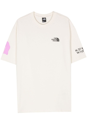 The North Face logo-print cotton T-shirt - White