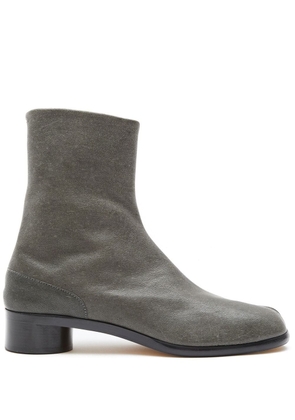 Maison Margiela Tabi 30mm leather ankle boots - Grey