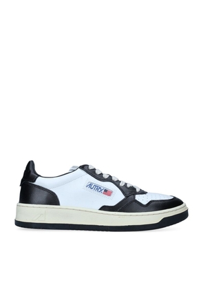 Autry Leather Medalist Sneakers