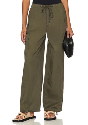 Good American Parachute Pant in Olive. Size 1, 3, 8.