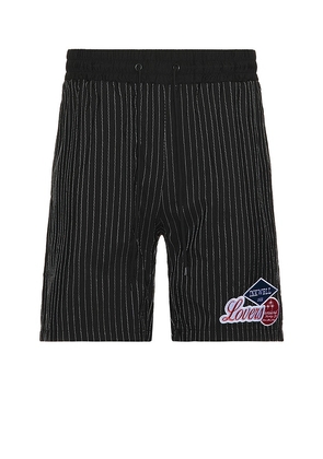 Renowned Crinkle Lovers Patch Short in Black. Size M, S, XL/1X.