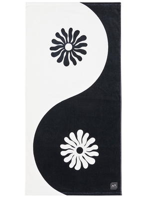 Slowtide Botanical Balance Towel in Black,White.