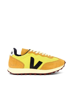 Veja Rio Branco Sneaker in Yellow. Size 38, 39, 40, 41.