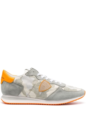 Philippe Model Paris camouflage-panel low-top sneakers - Grey