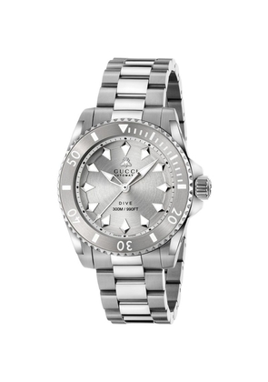 Gucci Stainless Steel Dive Watch 40Mm