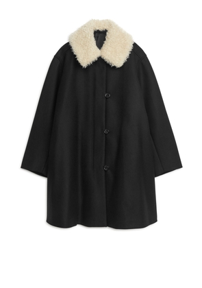 Faux Fur-Collar Coat - Black
