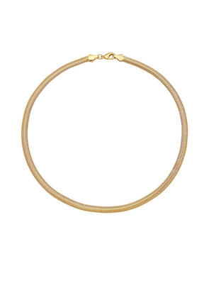 SHASHI Herringbone Necklace in Metallic Gold.