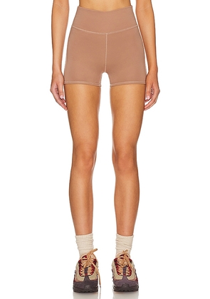 WellBeing + BeingWell MoveWell Rio 4 Inch Short in Brown. Size M, S, XL, XS, XXS.