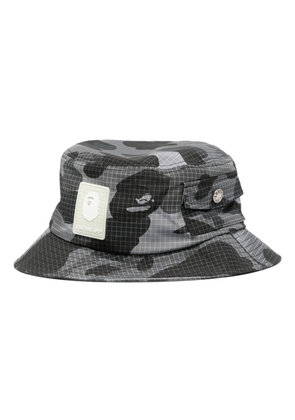 A BATHING APE® logo-patch ripstop bucket hat - Black