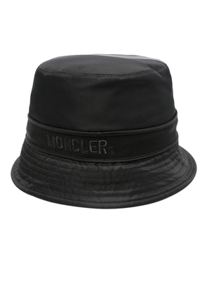Moncler logo-embroidered bucket hat - Black