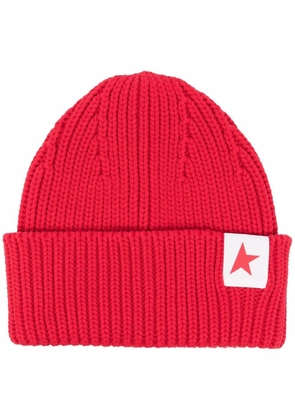 Golden Goose logo-patch ribbed beanie - Red