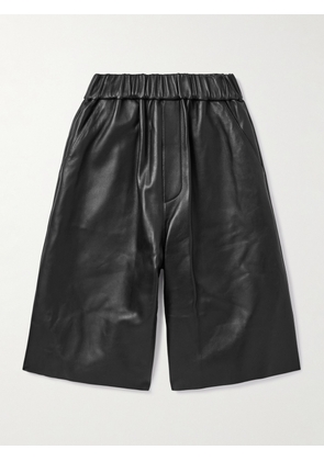 AMI PARIS - Straight-Leg Leather Bermuda Shorts - Men - Black - S