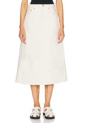 RE/DONE Mid Rise Seamed Skirt in Vintage White - White. Size 23 (also in 24, 25, 27, 28, 29).