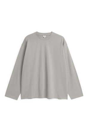Long-Sleeve T-Shirt - Grey