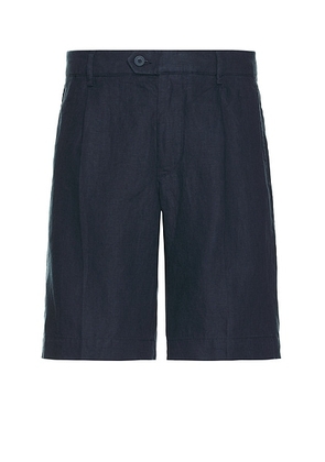Club Monaco Pleated Linen Short in Navy Base - Navy. Size 28 (also in 30, 34, 36).