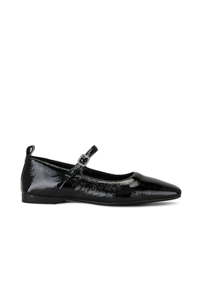 Vagabond Shoemakers Delia Flat in Black. Size 36, 37, 39.