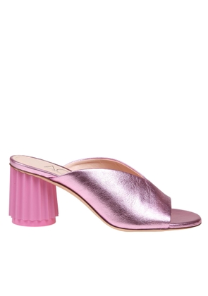 Agl Slides In Pink Metallic Leather