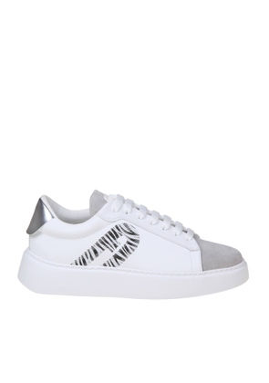 Furla Sports Sneakers In White Leather