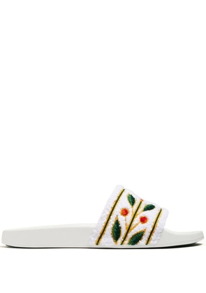 Casablanca White Slippers With Embroidery