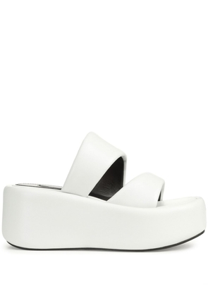 Sergio Rossi Spongy leather wedge sandals - White