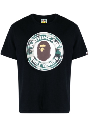 A BATHING APE® logo-print short-sleeve T-shirt - Black