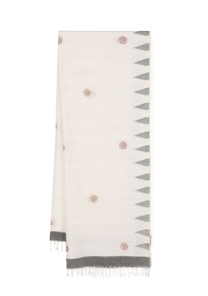 Altea motif-embroidered fringed scarf - White