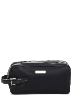 Burberry Pre-Owned Nylon clutch bag - Black