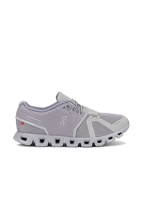 On Cloud 5 Sneaker in Fog & Alloy - Grey. Size 13 (also in ).