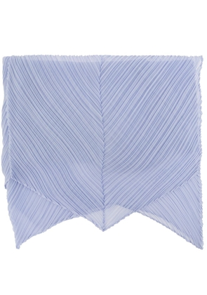 Pleats Please Issey Miyake pointed-tip plissé scarf - Blue