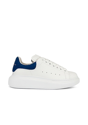 Alexander McQueen Leather Platform Sneakers in White & Blue - White. Size 41 (also in ).