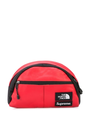 Supreme x The North Face belt bag - Red