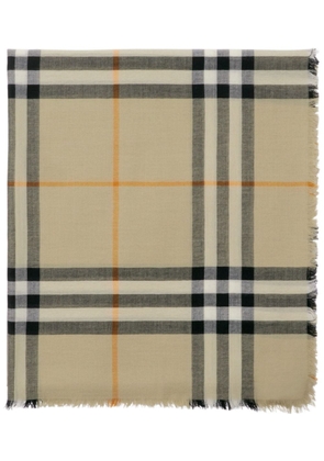 Burberry raw-cut checked wool scarf - Neutrals