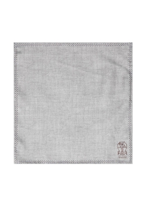 Brunello Cucinelli logo-print pocket scarf - Grey