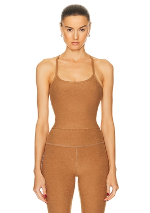 Beyond Yoga Spacedye Slim Racerback Cropped Tank Top in Caramel Toffee Heather - Tan. Size L (also in ).