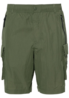 Duvetica logo-patch cargo shorts - Green