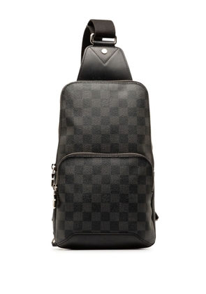 Louis Vuitton Pre-Owned 2017 Damier Graphite Avenue Sling crossbody bag - Black