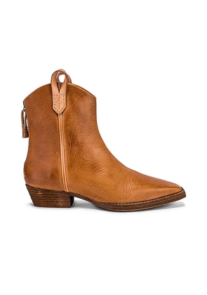 Free People x We The Free Wesley Ankle Boot in Tan. Size 36.5.