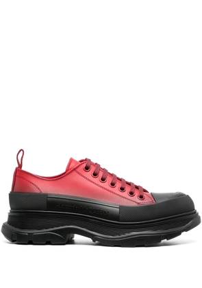 Alexander McQueen panelled low-top sneakers - Red