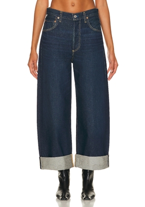 Citizens of Humanity Ayla Baggy Cuffed Crop in Bravo - Blue. Size 32 (also in 23, 24, 25, 26, 28, 30, 33).