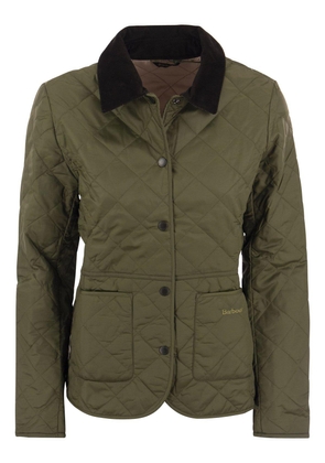 Barbour Deveron Quilted Buttoned Jacket