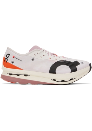 On White & Pink Cloudbloom Echo 3 Sneakers