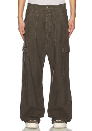 DRKSHDW by Rick Owens Cargo Trousers in Taupe. Size S.