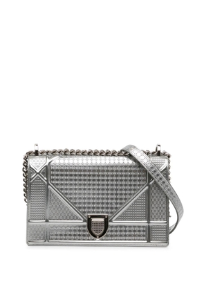 Christian Dior Pre-Owned 2017 Medium Patent Microcannage Diorama shoulder bag - Silver