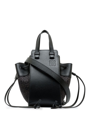Loewe Pre-Owned 2021 Mini Anagram Hammock Drawstring Bag satchel - Black