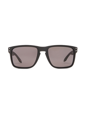 Oakley Holbrook Xl Square Sunglasses in Matte Black - Black. Size all.