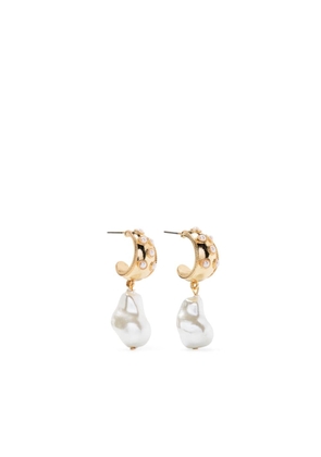 Kenneth Jay Lane pearl-pendant half-hoop drop earrings - White