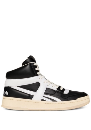 Reebok LTD logo-patch leather sneakers - Black