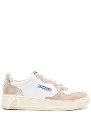 Autry Medalist Low Super Vintage sneakers - White