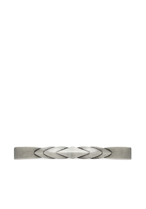 Saint Laurent V chevron-embellished bracelet - Silver